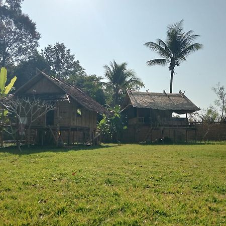 Vangvieng Ruby'Homestay 방 비엥 외부 사진