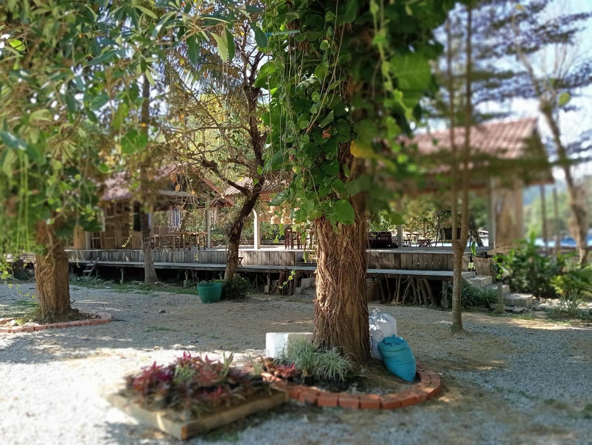 Vangvieng Ruby'Homestay 방 비엥 외부 사진
